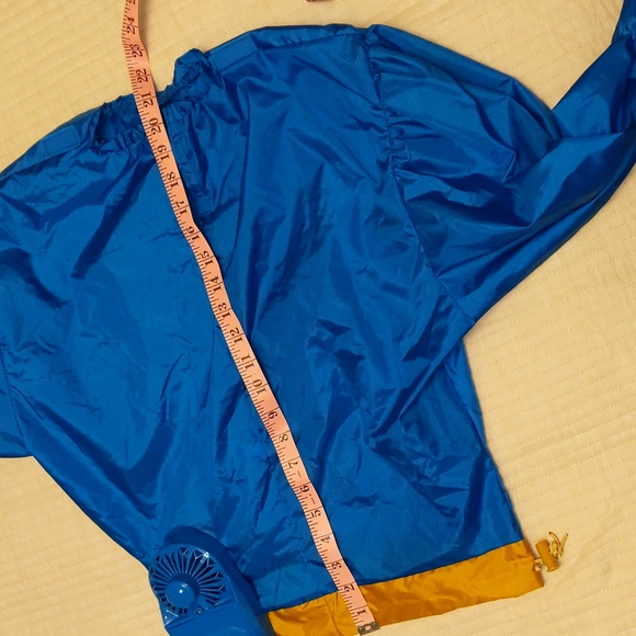 Inflatable Superman Costume - Picture 9 of 11